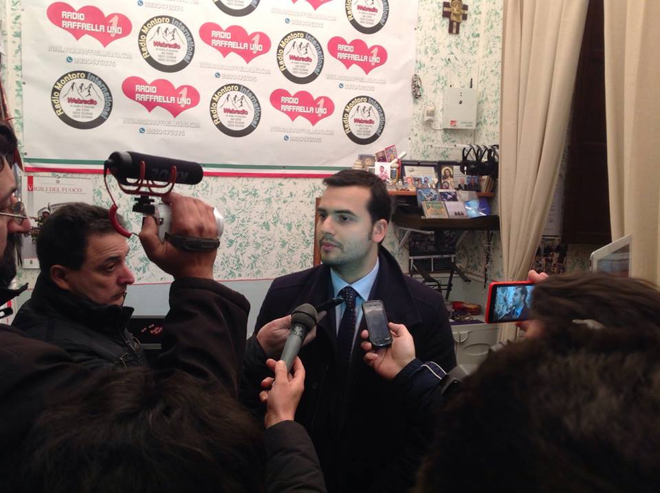 11083911_1566155290306617_2950185314905921987_n